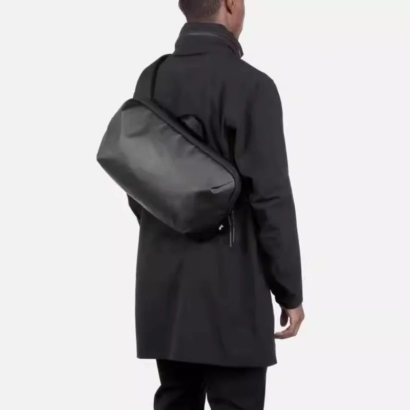 Mochila Tech Sling de Nailon B - Office Of Tech reseña y precio